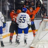 Knoxville Ice Bears center Jimmy Soper reacts after scoring a goal